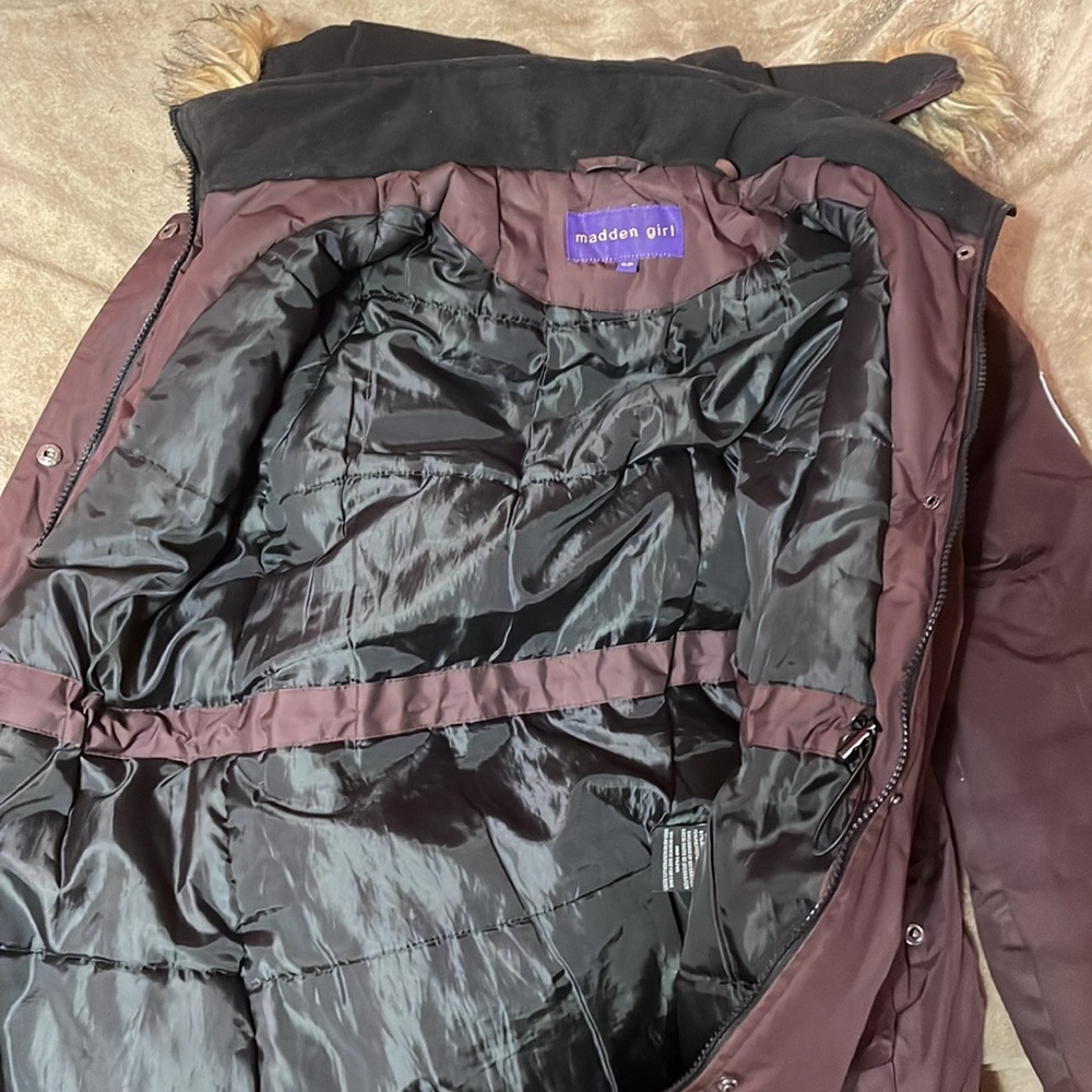 Winter jacket - Picture 2 of 4